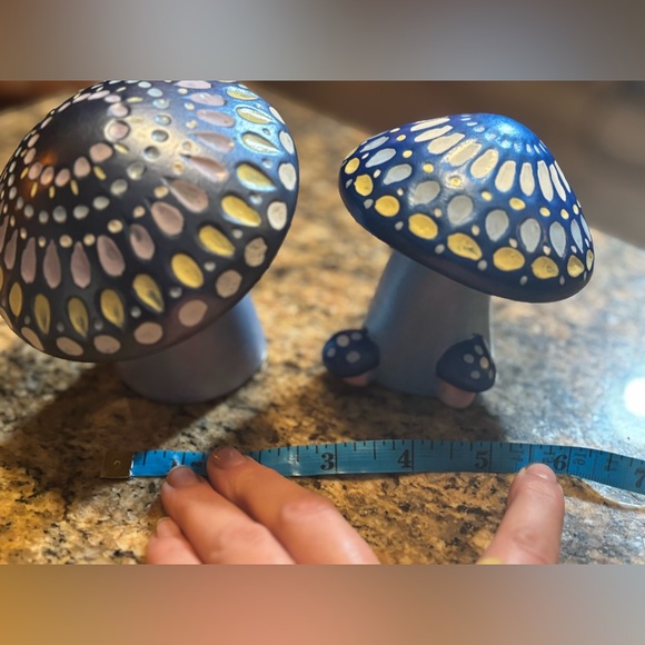 Whimsical Colourful Ceramic Blue Mushroom Decor Home Garden Kids Party Enchanted - Picture 15 of 17